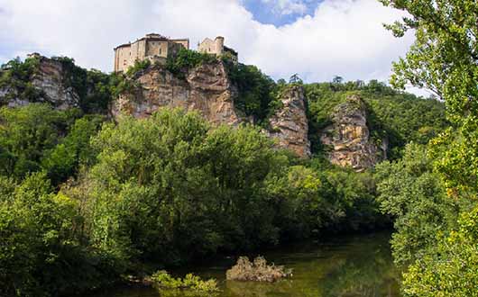 Rando canoë sur l'Aveyron à Saint Antonin Noble Val avec Nature Escapade, de Penne à Bruniquel dans le Tarn-et-Garonne 82