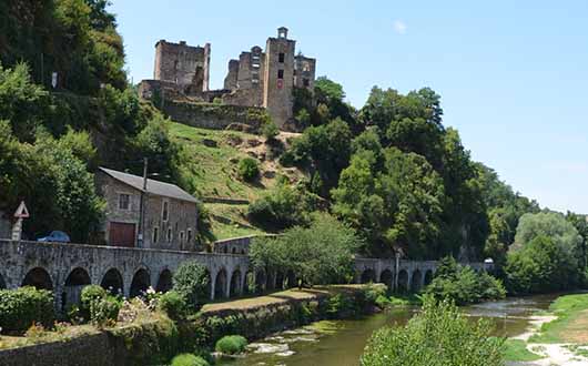 Rando canoë sur l'Aveyron à Saint Antonin Noble Val avec Nature Escapade, de Laguépie à Lexos dans le Tarn-et-Garonne 82