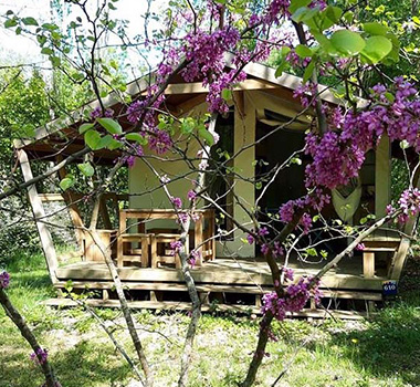 Flower Camping, descente en canoë à Cazals près de Saint Antonin Noble Val avec Nature Escapade dans le Tarn-et-Garonne