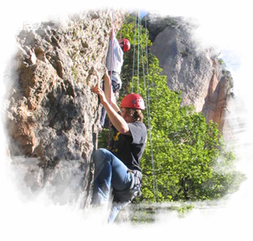 Escalade et via ferrata à Saint Antonin Noble Val avec Nature Escapade dans le Tarn-et-Garonne 82